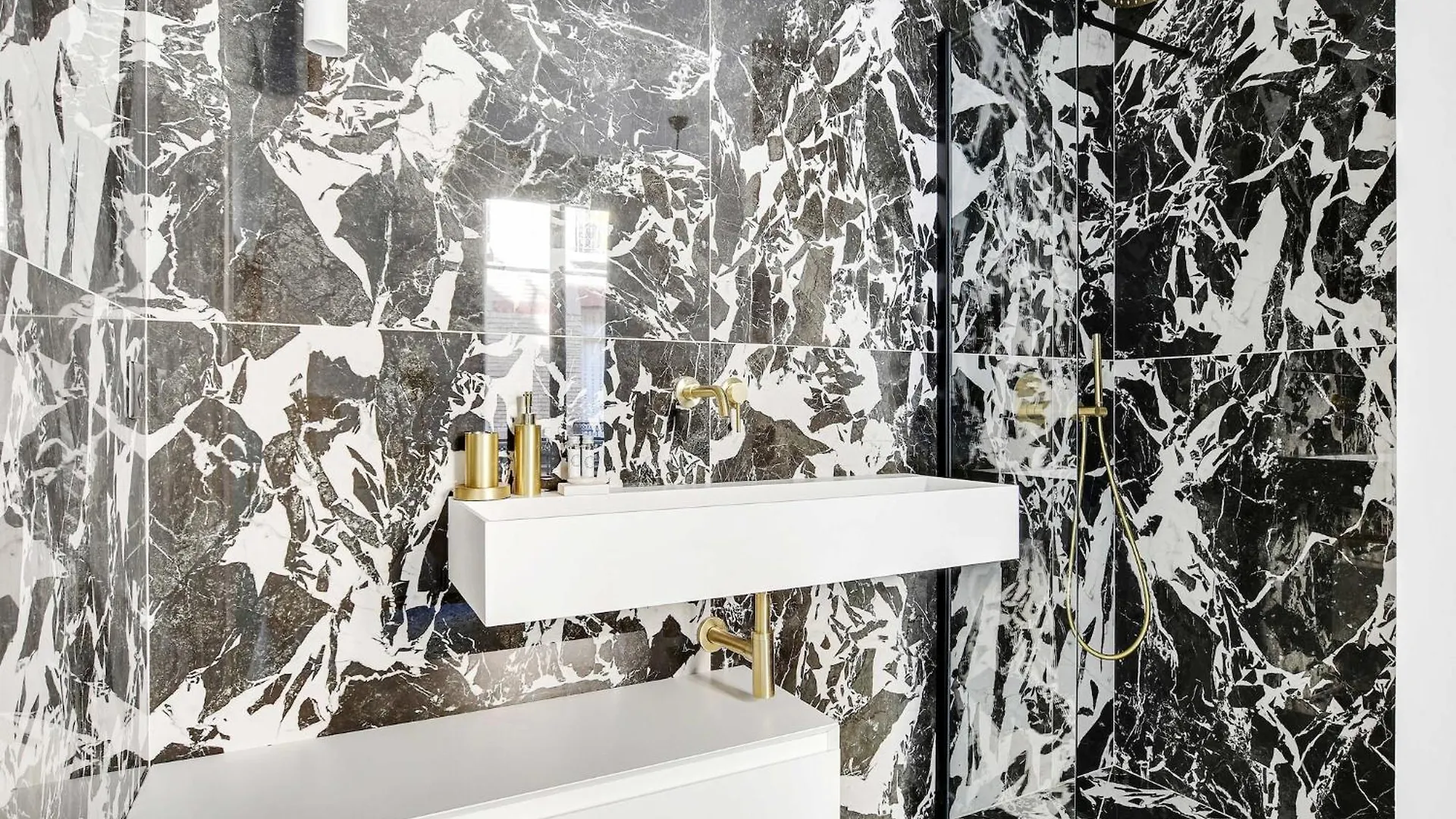 Wonderful Home Located Near Gare De Lyon París